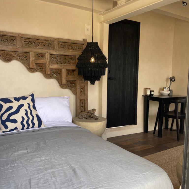 Casa Realm - Deluxe Double Room with Balcony - 12