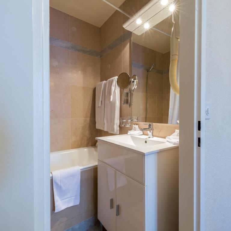 Hotel Diplomate - Single Room - 1