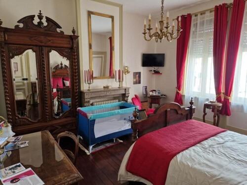 B & B Les Secrets des Loges - Chambre Double avec Salle de Bains Privative - 17