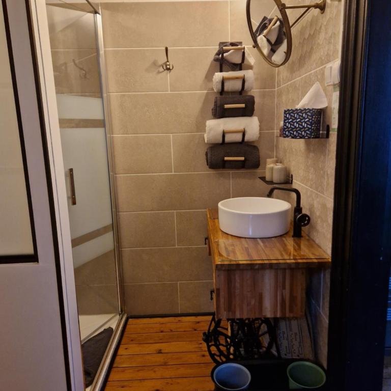 B & B Les Secrets des Loges - Chambre Double avec Salle de Bains Privative - 22