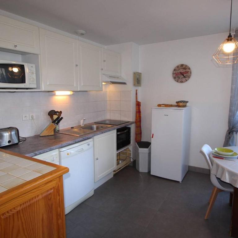 Appartement Centre Luchon, 6 pers, Proche Thermes, Balcon, Parking - FR-1-313-150 - Apartamento (6 adultos) - 1