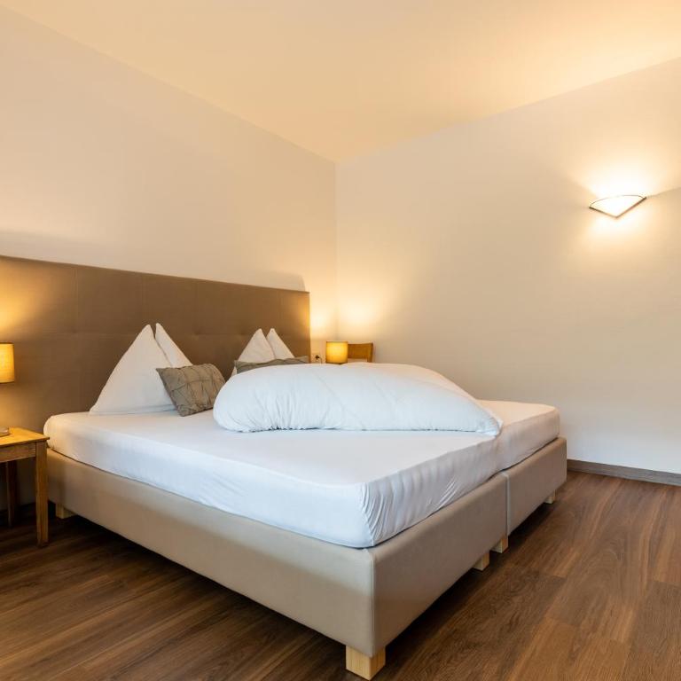 Apartment Christian Welschnofen - Aktiv, Genuss und Natur in den Dolomiten, nahe am Karersee, inklusive Eggental Guest Card - Superior Apartment - 1