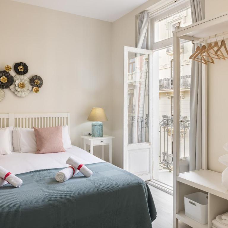 Macflats Ayuntamiento - Exterior One-Bedroom Apartment - 8