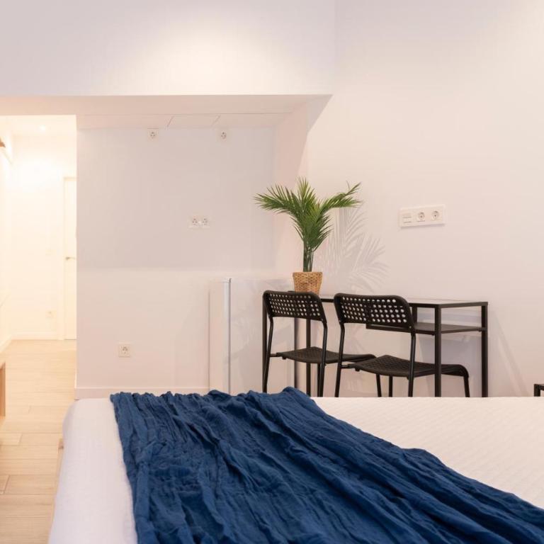 Bilbao ROOMS & KITCHEN Zorroza - Double Room with Private Bathroom - 18