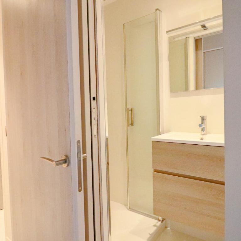 Bright Apartment in Heart of Cannes - Apartamento de 3 dormitorios - 23