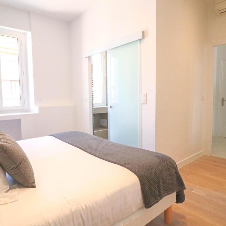 NAPOLEON Luxurious renovated apartment 1min from Palais - Appartement 3 Chambres - 13