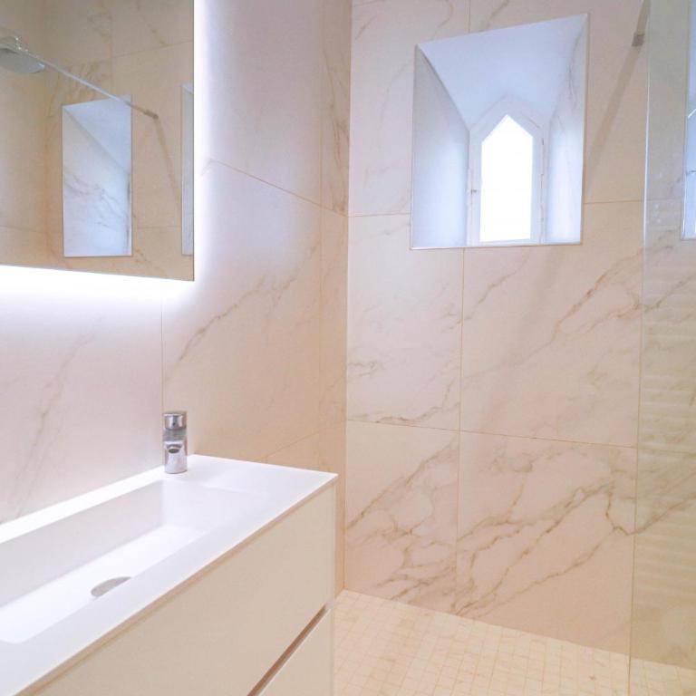 NAPOLEON Luxurious renovated apartment 1min from Palais - Appartement 3 Chambres - 17