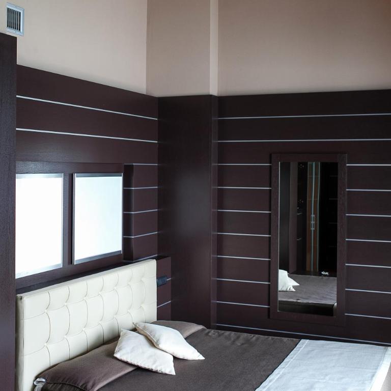 Hotel Aurora - Suite con Vista Lago e Vasca Idromassaggio - 8
