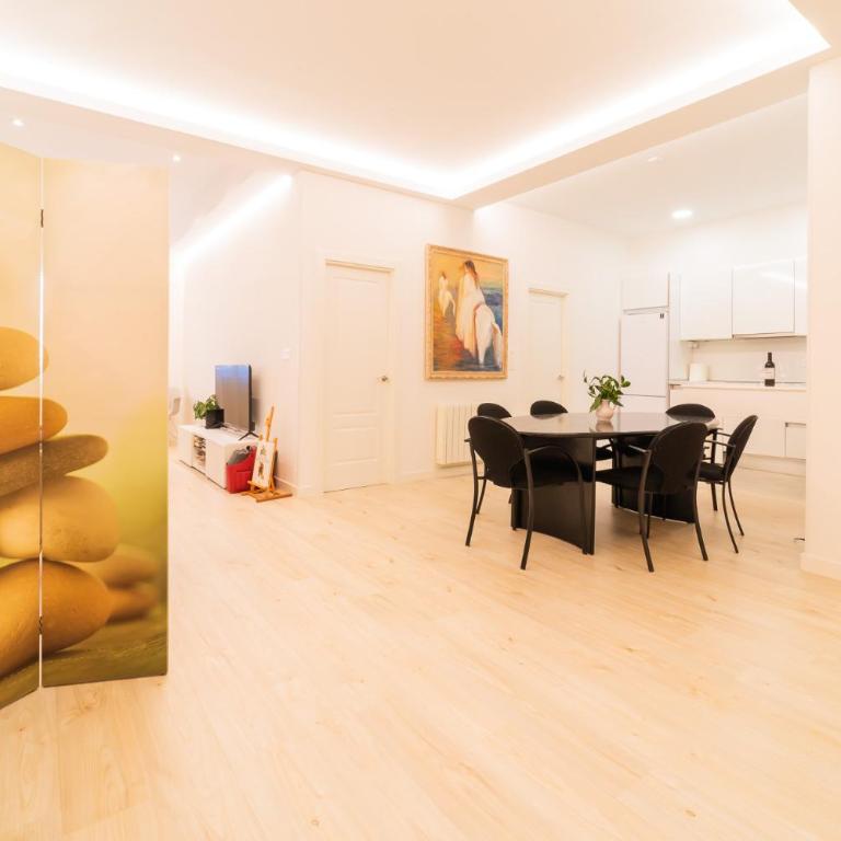 Gran Vía Doña Casilda Park by Next Stop Bilbao - Three-Bedroom Apartment - 3