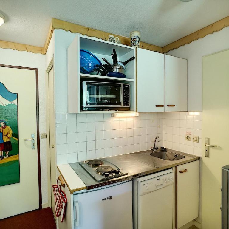 Appartement cosy aux Menuires - 4 pers, wifi inclus - Apartamento de 1 dormitorio - 3
