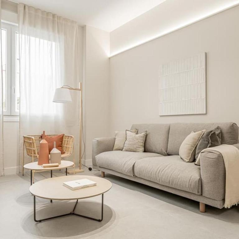 Apartamentos Pamplona by Clabao - Two-Bedroom Apartment - 2