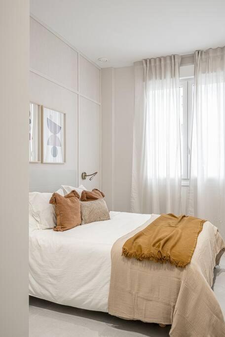 Apartamentos Pamplona by Clabao - Two-Bedroom Apartment - 4