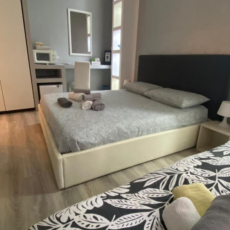 Petros rooms&apartments - Camera Matrimoniale Deluxe con 1 Letto Supplementare - 1