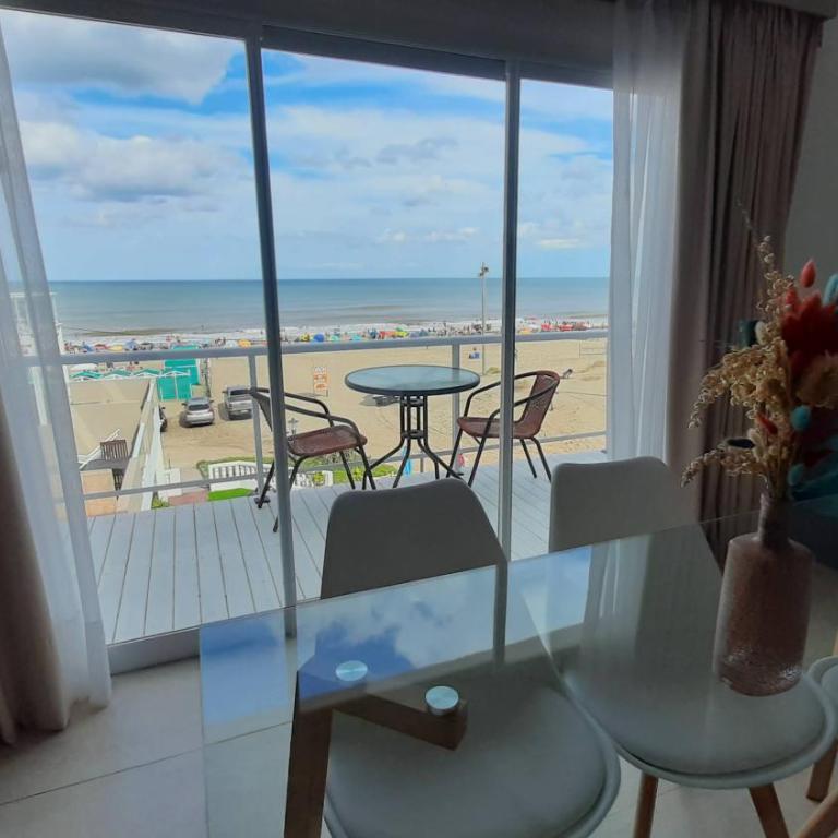 Los Tritones Apart Hotel - Apartment with Balcony - 2