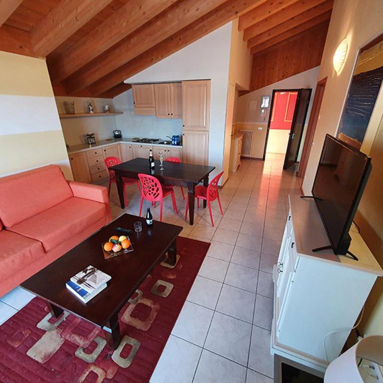 Ferretti Residence Garda Palace - Appartamento Superior con 1 Camera da Letto e con Terrazza - 1