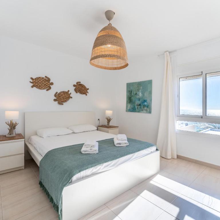 Dona Lola Patricia - Spacious 3 bedroom top floor apartment with uninterrupted sea views - Only a few meters to Calahonda beach - Costa del Sol - CS188 - Apartamento de 3 dormitorios - 13