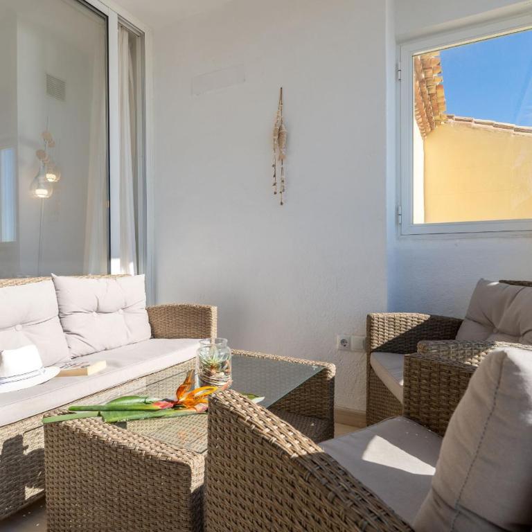 Dona Lola Patricia - Spacious 3 bedroom top floor apartment with uninterrupted sea views - Only a few meters to Calahonda beach - Costa del Sol - CS188 - Apartamento de 3 dormitorios - 4