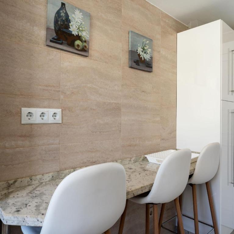 Dona Lola Patricia - Spacious 3 bedroom top floor apartment with uninterrupted sea views - Only a few meters to Calahonda beach - Costa del Sol - CS188 - Apartamento de 3 dormitorios - 12