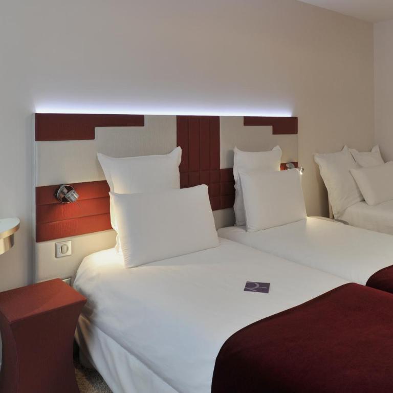 Mercure Paris Opéra Faubourg Montmartre - Chambre Lits Jumeaux Supérieure avec Canapé-Lit - 6
