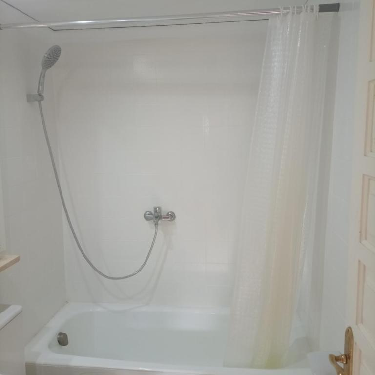 Alojamiento con Piscina y chiringuito Denia - Estudio - 3