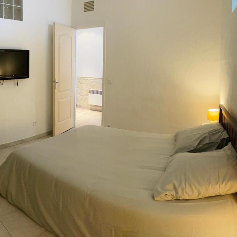 Cannes : Agréable et lumineux appartement vue mer - Appartement 2 Chambres - 11
