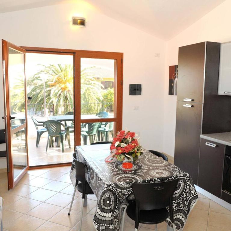 Case Vacanze Budoni Beach - Appartamento con 2 Camere da Letto - 3