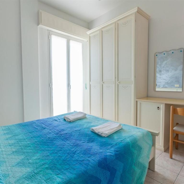 Hotel Britannia - Camera Matrimoniale/Doppia con Letti Singoli con Vista Mare - 5