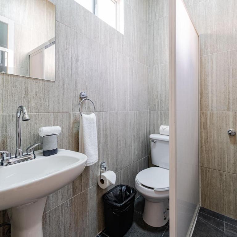 Casa Zamora by VH - Deluxe Suite - 15