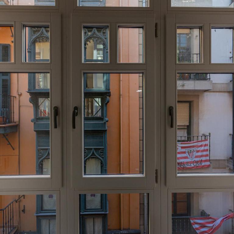 Casual Mardones Bilbao - Habitación Familiar con baño privado - 15