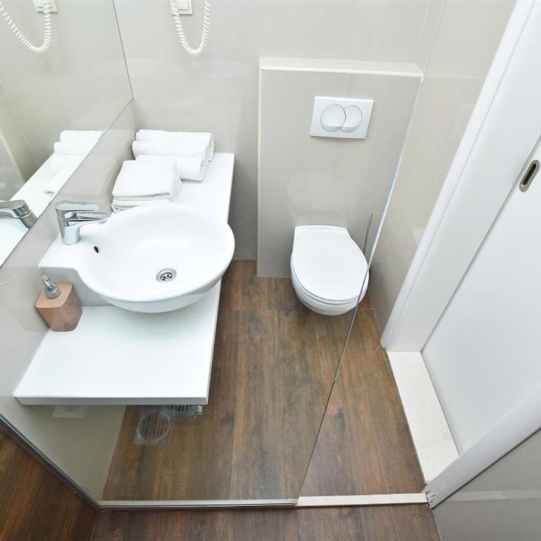 Apartments Ivanovic - Trokrevetna Soba - 7