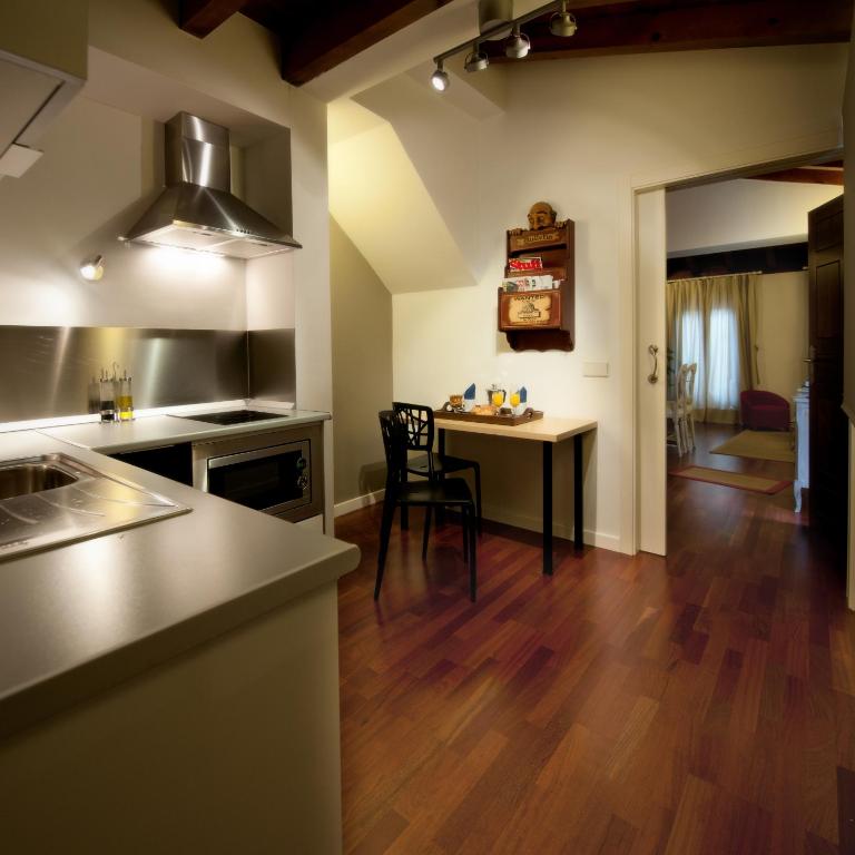 Apartamentos Abad Toledo - Apartamento de 2 dormitorios con terraza - 10