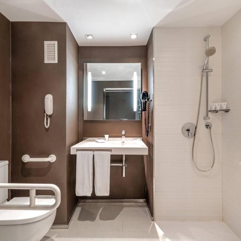 AC Hotel Iberia Las Palmas by Marriott - Habitación Estándar - Cama extragrande - 3