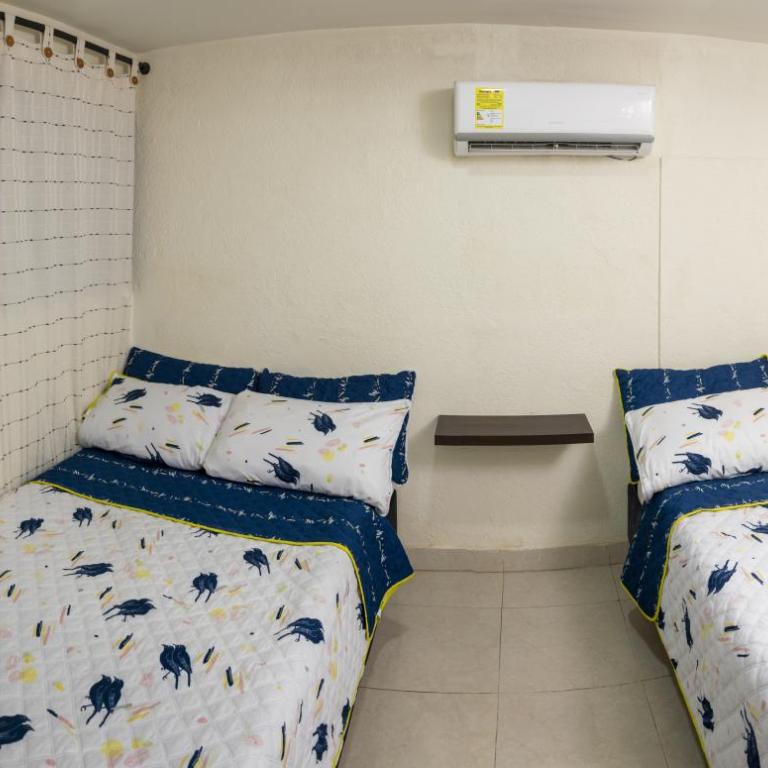 Hotel The Dolphin - Habitación cuádruple - 6