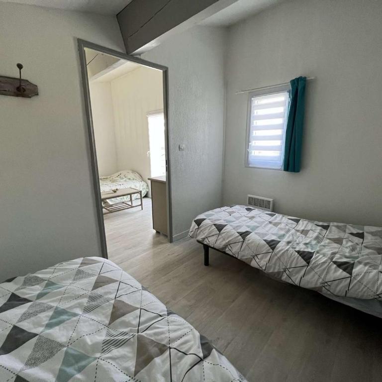 Pavillon T3 mezzanine proche plage - FR-1-702-31 - Appartement - 13