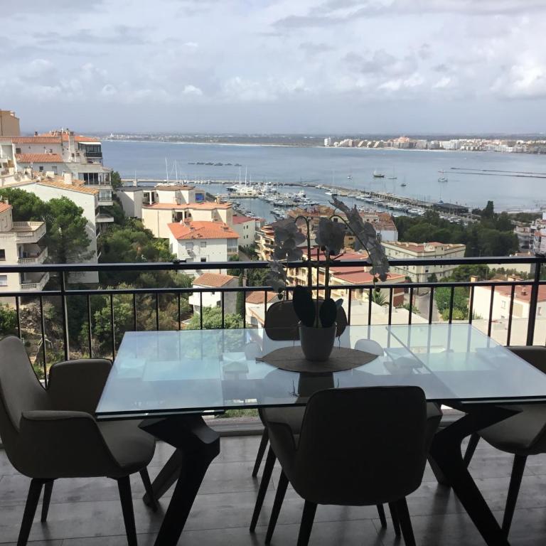 Las Delicias ROSES - Two-Bedroom Apartment - 6