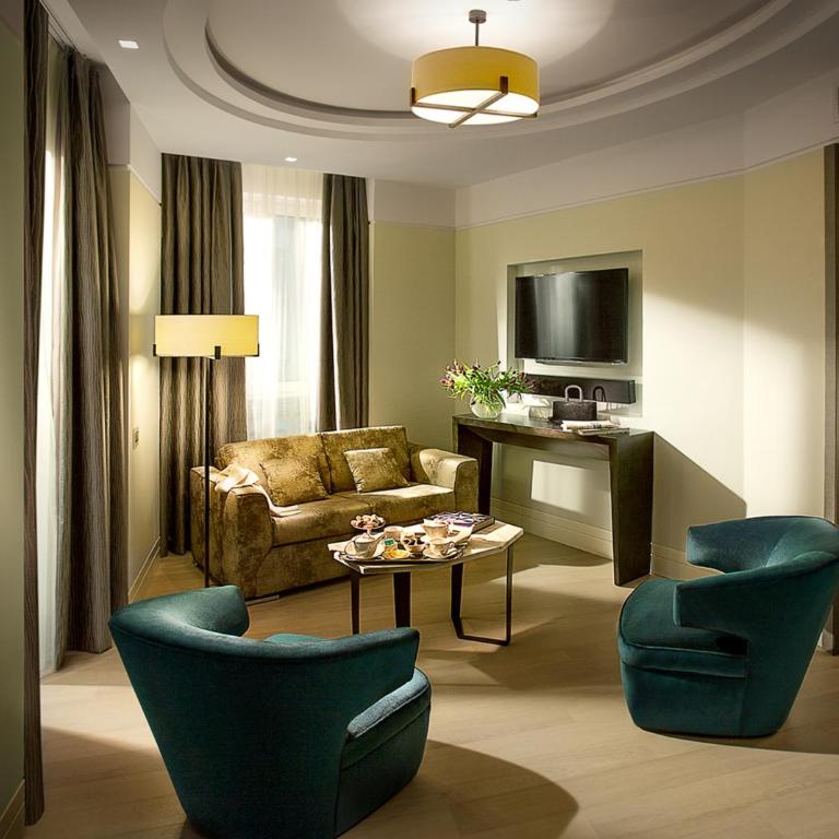 Hotel Cavour - Suite Queen Executive - 10