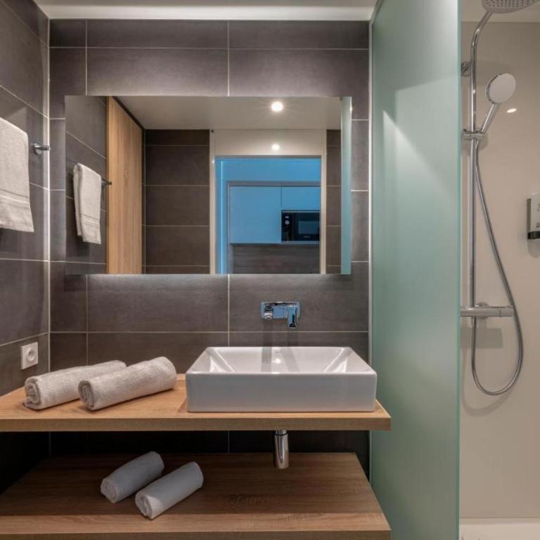 Lagrange Apart'Hôtel Antibes Olympie - Studio - 1