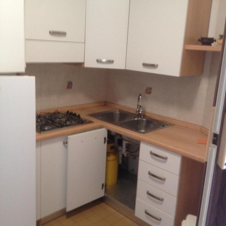Cond Due Torri - One-Bedroom Apartment - 4