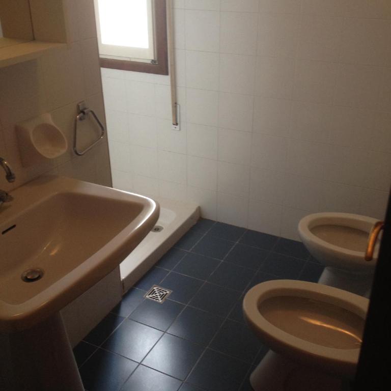 Cond Due Torri - One-Bedroom Apartment - 8