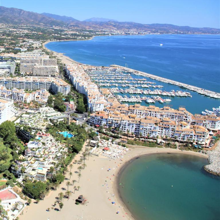 PUERTO BANUS MARBELLA PLAYAS DEL DUQUE - Apartamento de 2 dormitorios - 9