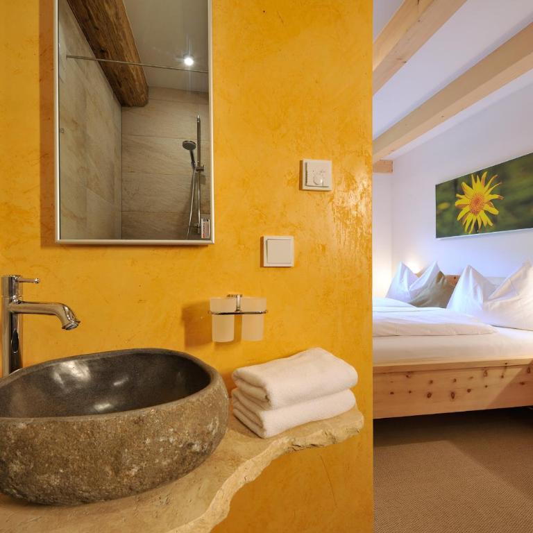 UR-NATUR Appartements - Apartment mit 2 Schlafzimmern und Sauna - 10