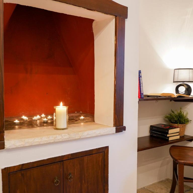 GuestHost - A Casa da Claudia Home with Netflix - Duplex Apartment - 8