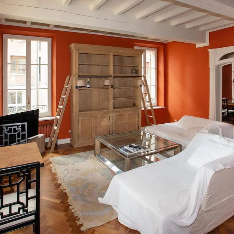 Charme and relax in downtown Parma - Appartamento con 2 Camere da Letto - 2