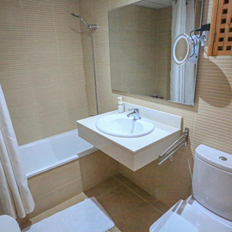 LITORAL COSTA DORADA - GOLETA Only families - Apartamento - Planta baja - 25