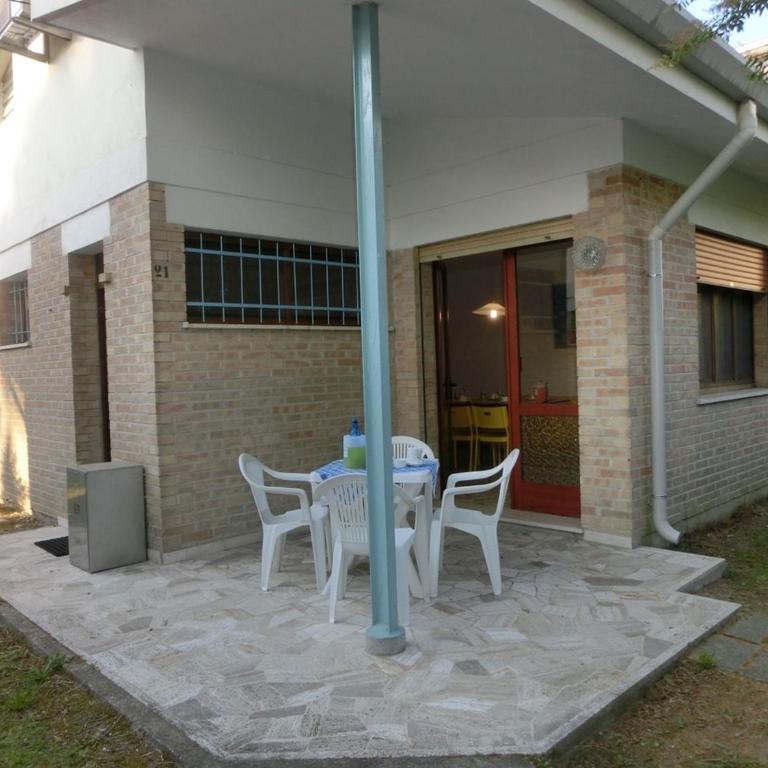 Central and bright villa with garden and parking - Appartamento - 1