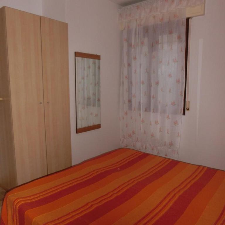 Central and bright villa with garden and parking - Appartamento - 13