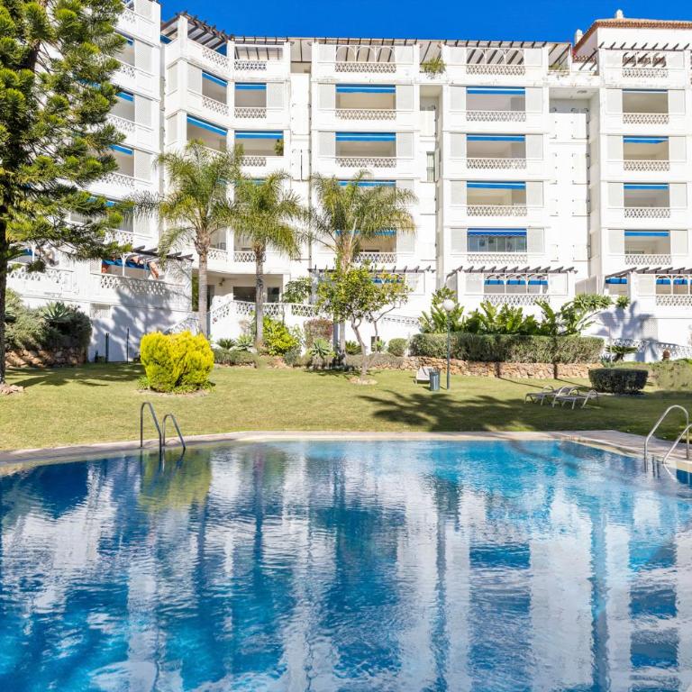 Espacioso y encantador apartamento en las gaviotas - Three-Bedroom Apartment - 42