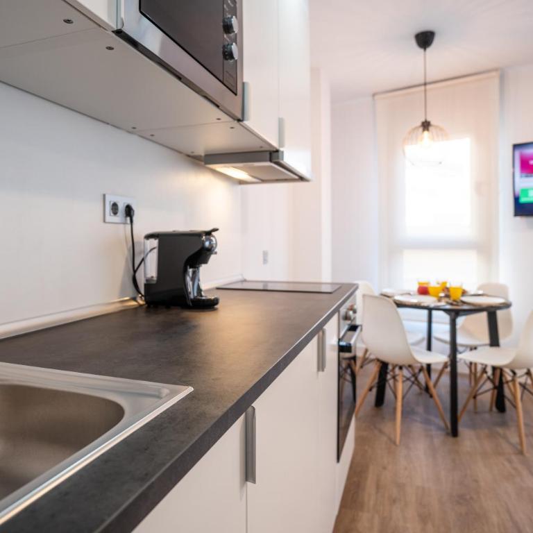 Trendy Homes Puerta Purchena - Apartamento Superior - 2