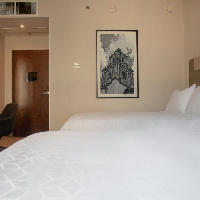 Holiday Inn Express Mexico City Satelite by IHG - Standard Double Room with Two Double Beds - 6