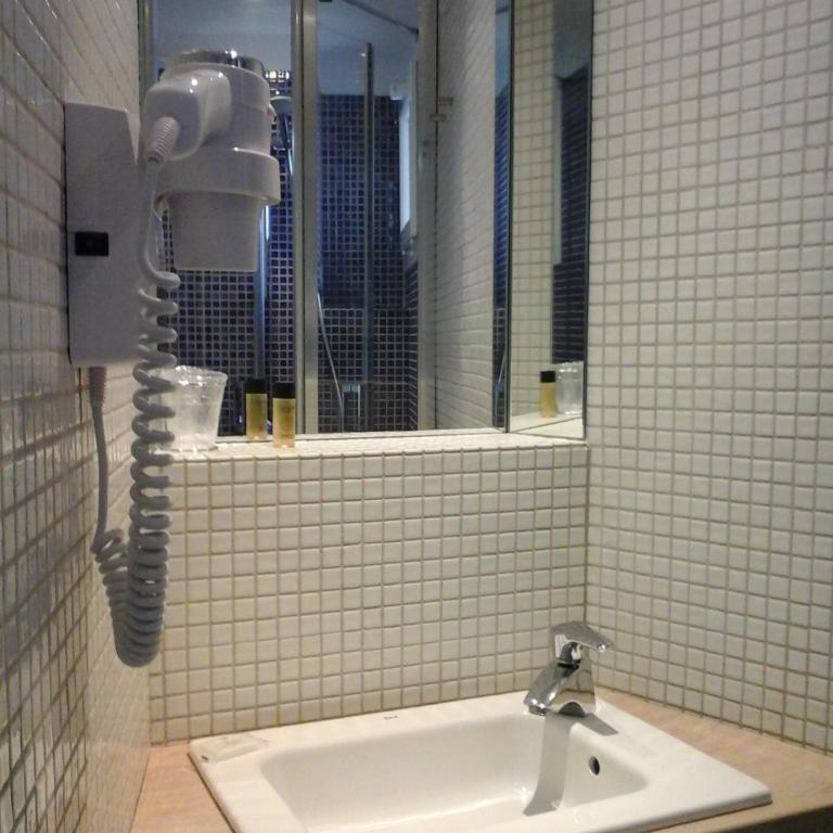 Hôtel Carmin - Chambre Double Confort - 26